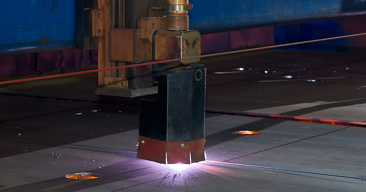 Plasma cutting machine zoomed in